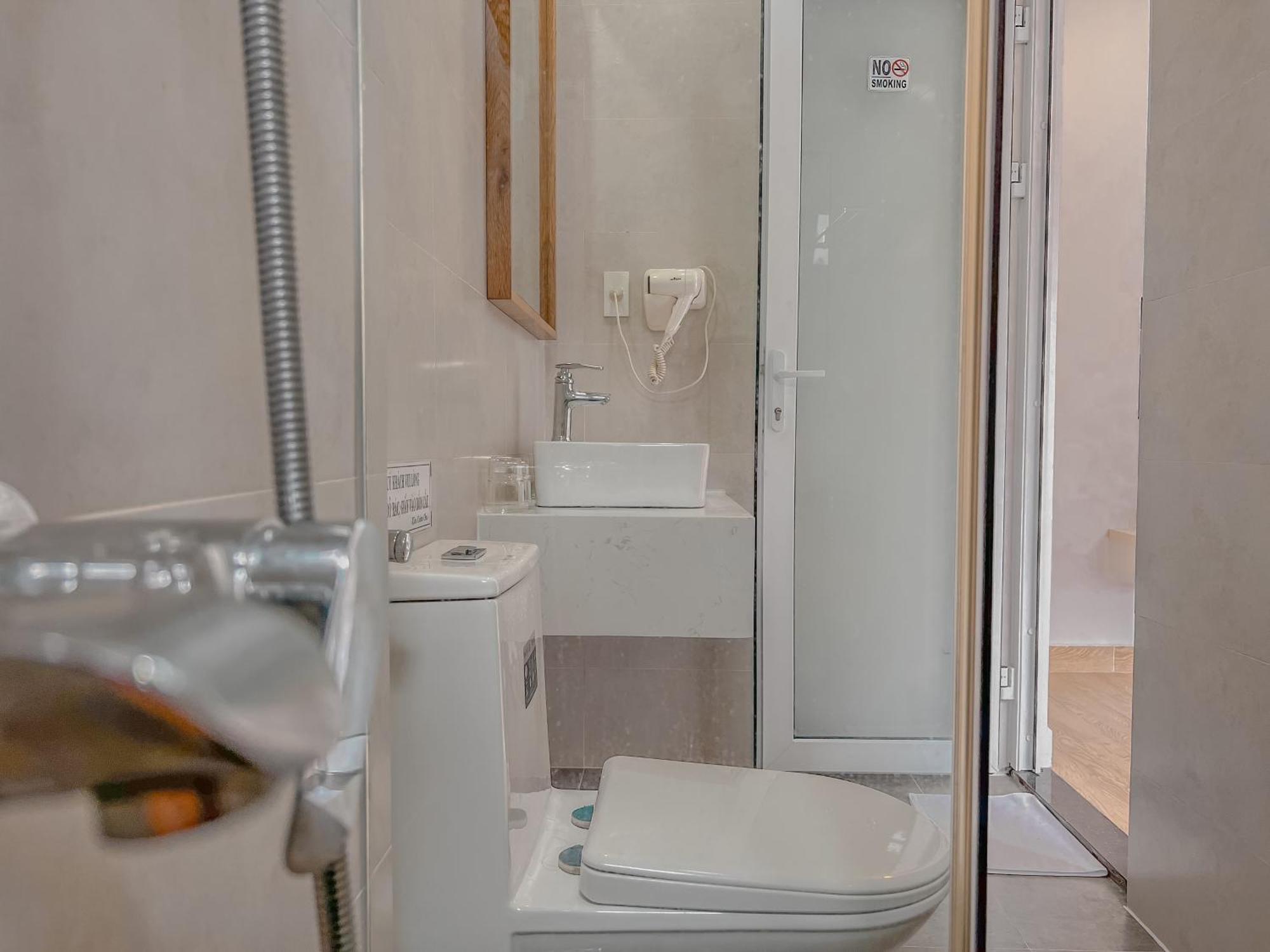 Lux Nest Hotel Да Лат Екстериор снимка